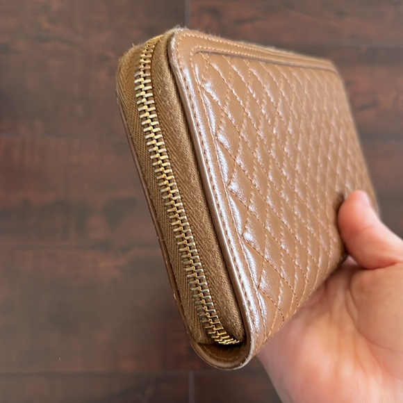 Prada Quilted Leather Zip Wallet - Picture 2 of 15